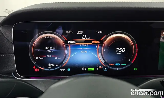 Mercedes-Benz E-Class 2023 2.0 автомат (гидро), миниатюра 11