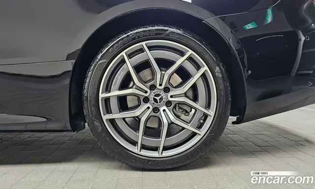 Mercedes-Benz E-Class 2023 2.0 автомат (гидро), миниатюра 7