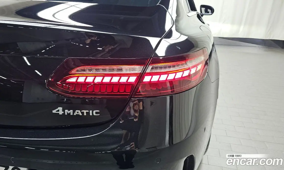 Mercedes-Benz E-Class 2023 2.0 автомат (гидро), фото 9