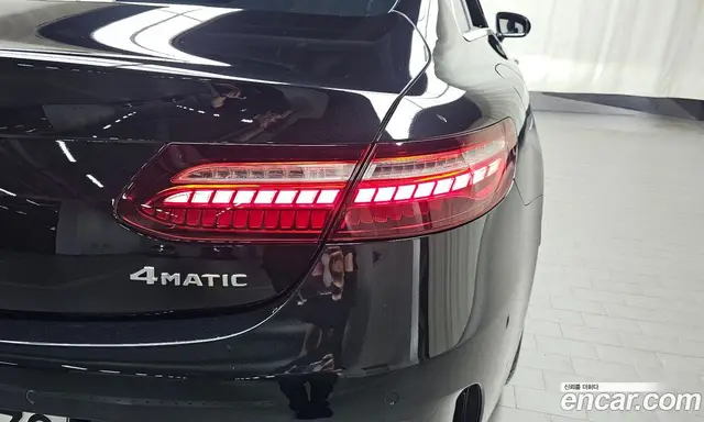 Mercedes-Benz E-Class 2023 2.0 автомат (гидро), миниатюра 9
