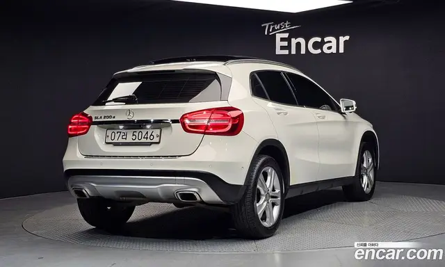 Mercedes-Benz GLA-Class 2017 2.1 автомат (гидро), миниатюра 2