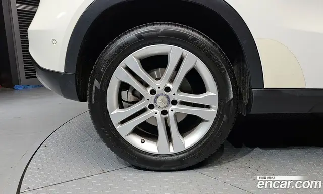 Mercedes-Benz GLA-Class 2017 2.1 автомат (гидро), миниатюра 5