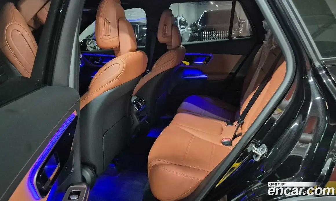 Mercedes-Benz GLC-Class 2025 2.0 автомат (гидро), фото 13