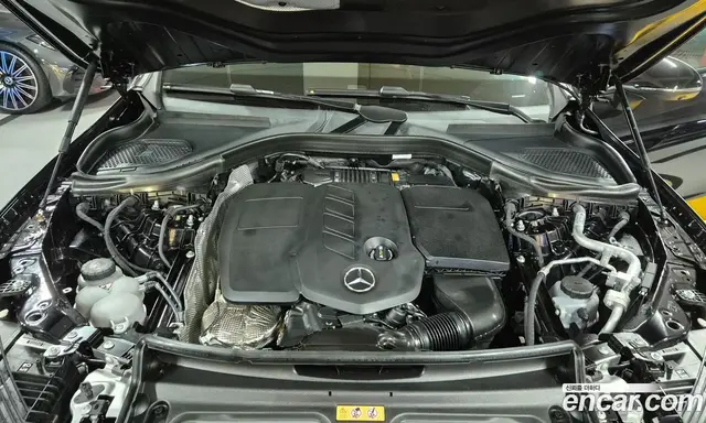 Mercedes-Benz GLC-Class 2025 2.0 автомат (гидро), миниатюра 6