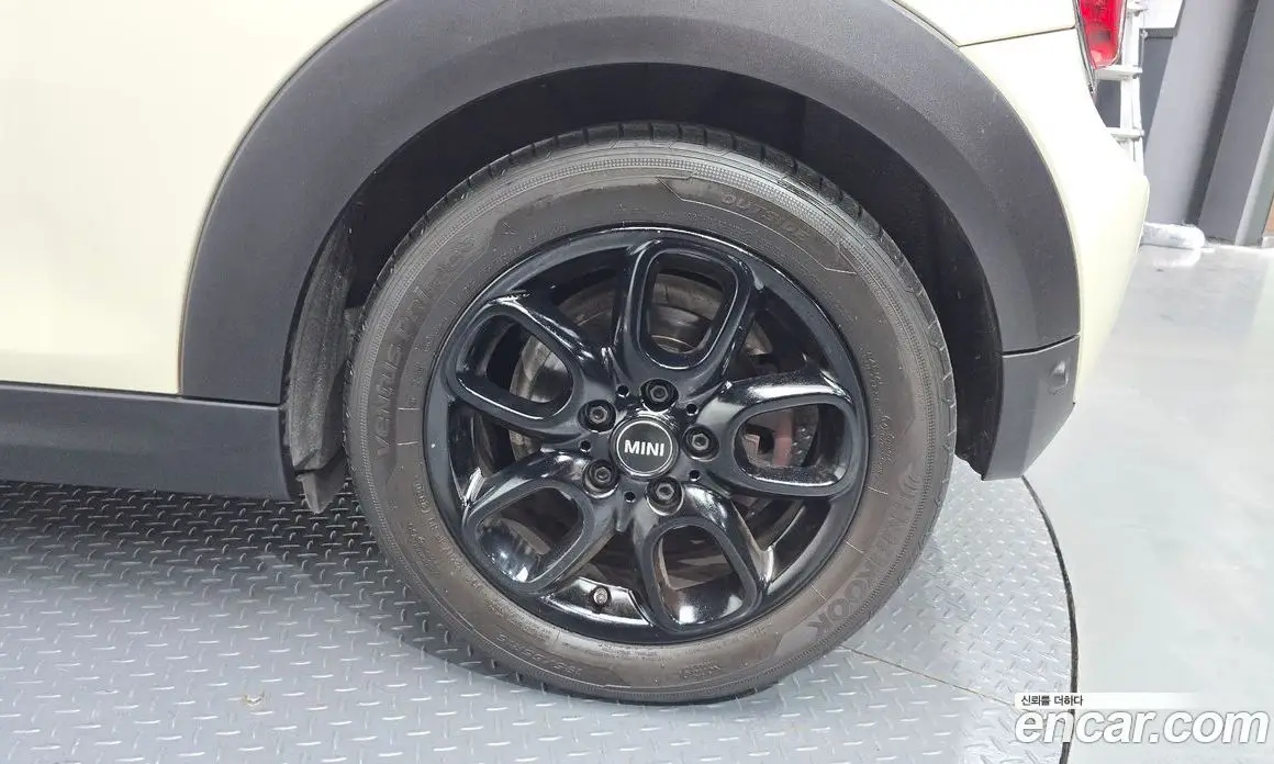 Mini Cooper 2021 1.5 автомат (гидро), фото 4