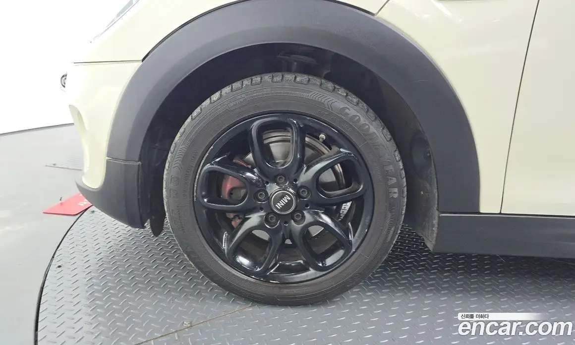 Mini Cooper 2021 1.5 автомат (гидро), фото 6