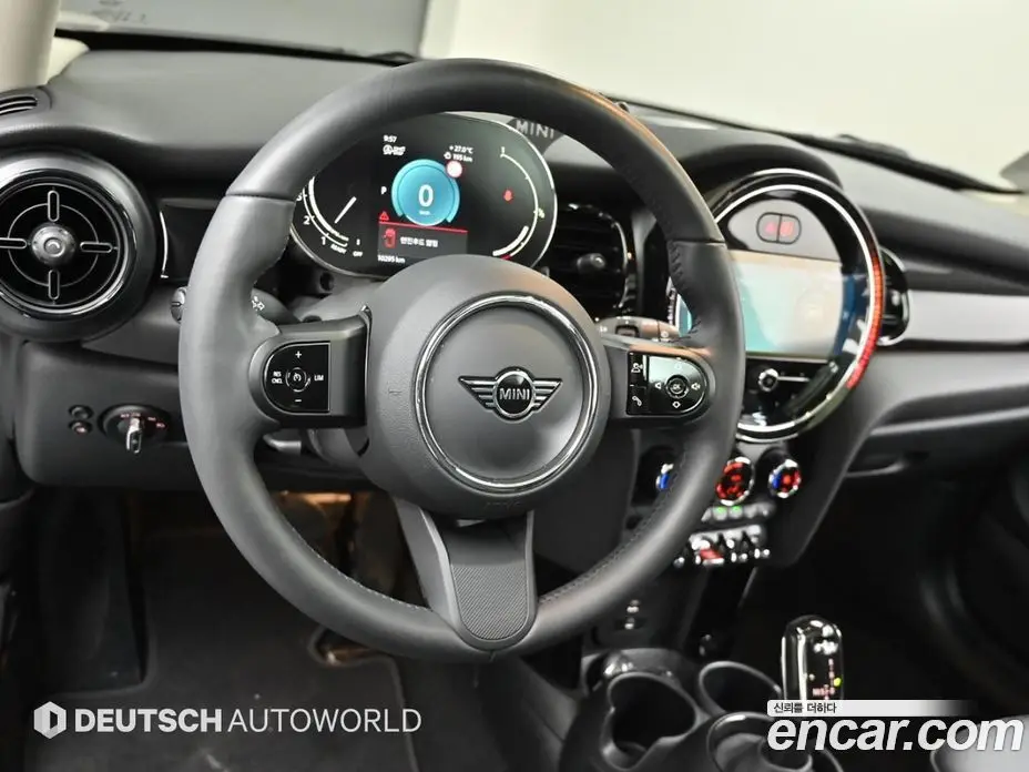 Mini Cooper 2023 1.5 автомат (гидро), фото 13