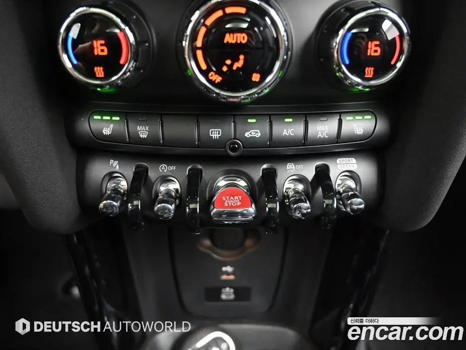 Mini Cooper 2023 1.5 автомат (гидро), фото 17
