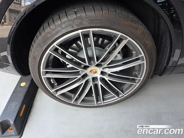 Porsche Cayenne 2020 4.0 автомат (гидро), миниатюра 12