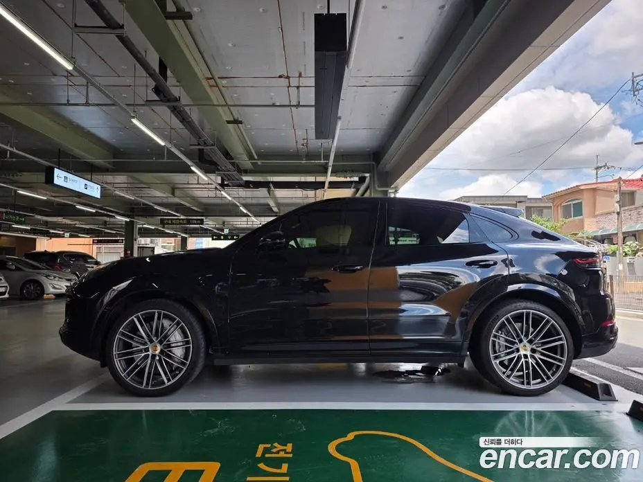Porsche Cayenne 2020 4.0 автомат (гидро), фото 3