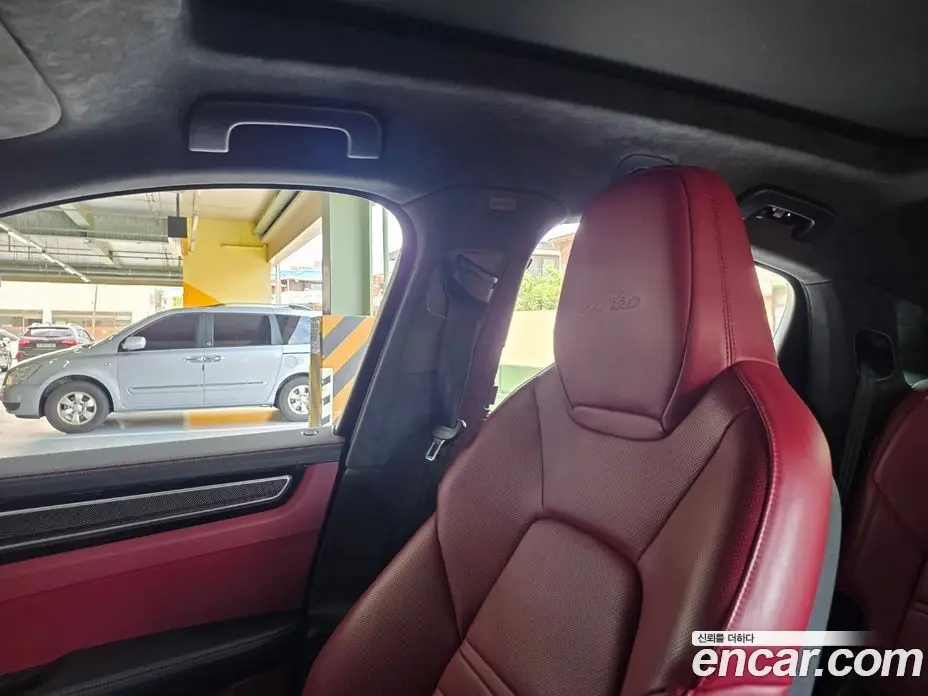 Porsche Cayenne 2020 4.0 автомат (гидро), фото 5