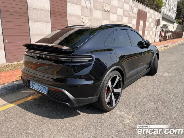 Porsche Macan 2025 автомат (гидро), миниатюра 2