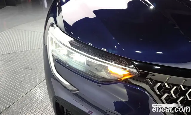 Renault (Samsung) Arkana 2024 1.6 автомат (гидро), миниатюра 8