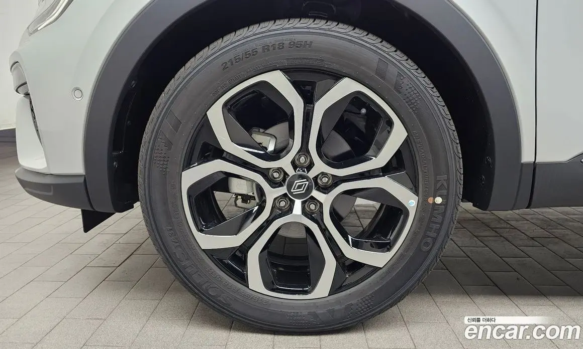Renault (Samsung) Arkana 2025 1.6 автомат (гидро), фото 5