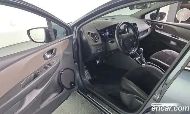 Renault (Samsung) Cilo 2018 1.5 автомат (гидро), миниатюра 10