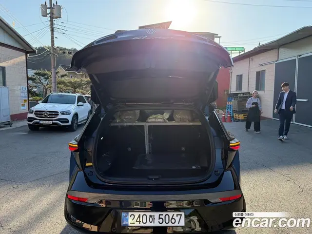 Renault (Samsung) Fluence 2026 1.5 автомат (гидро), миниатюра 12