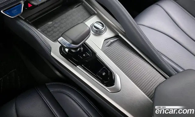Renault (Samsung) Grand Koleos 2024 1.5 автомат (гидро), миниатюра 9