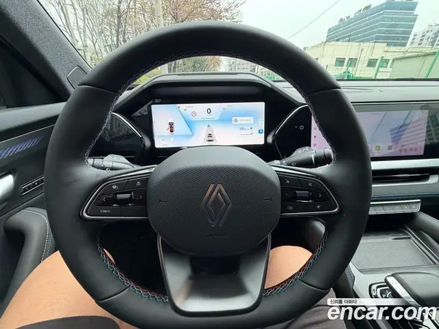 Renault (Samsung) Grand Koleos 2025 1.5 автомат (гидро), миниатюра 8