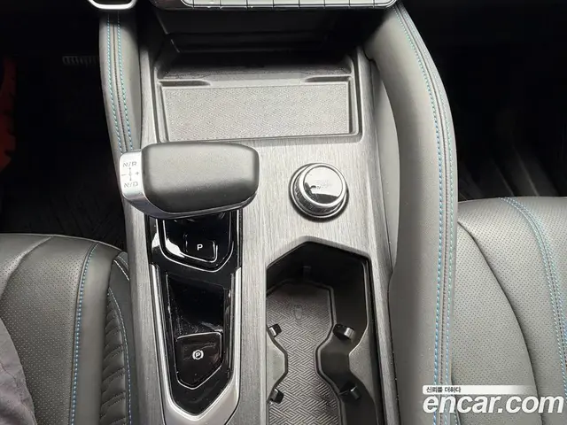 Renault (Samsung) Grand Koleos 2025 1.5 автомат (гидро), миниатюра 9