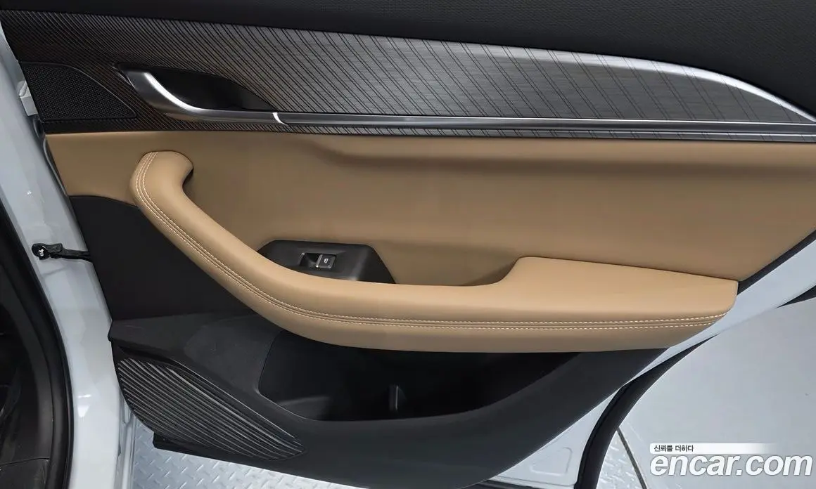 Renault (Samsung) Grand Koleos 2025 1.5 автомат (гидро), фото 15
