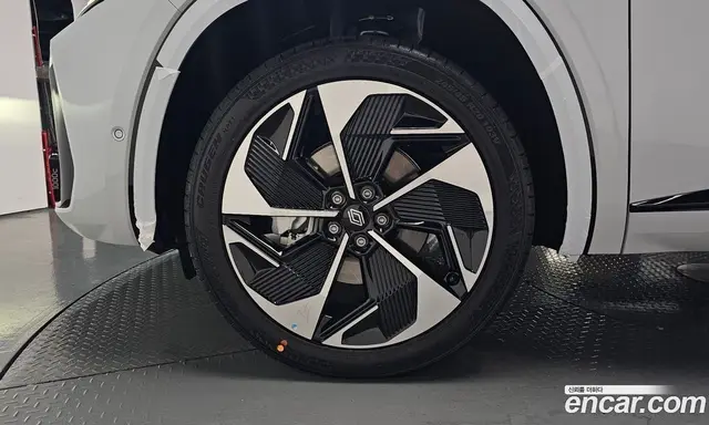 Renault (Samsung) Grand Koleos 2026 1.5 автомат (гидро), миниатюра 4