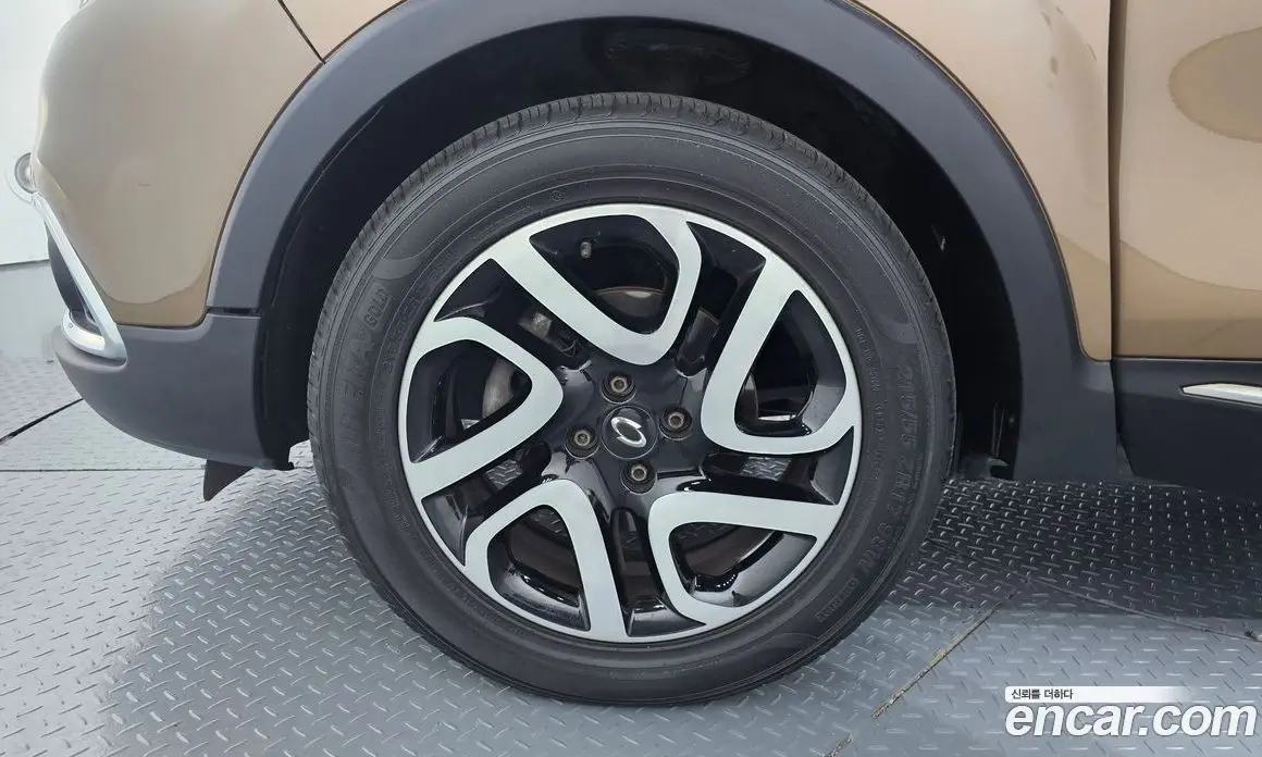 Renault (Samsung) QM3 2016 1.5 автомат (гидро), фото 5 Renault (Samsung) QM3 2016 1.5 автомат (гидро), фото 5