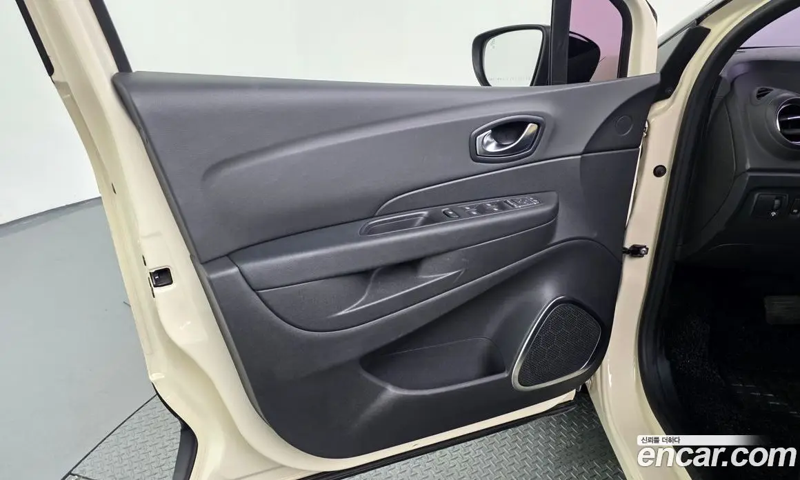 Renault (Samsung) QM3 2018 1.5 автомат (гидро), фото 14
