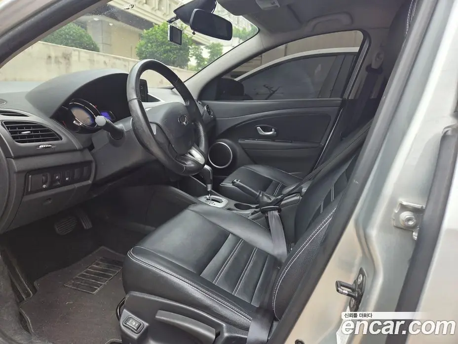 Renault (Samsung) SM3 2013 1.6 автомат (вариатор), фото 11