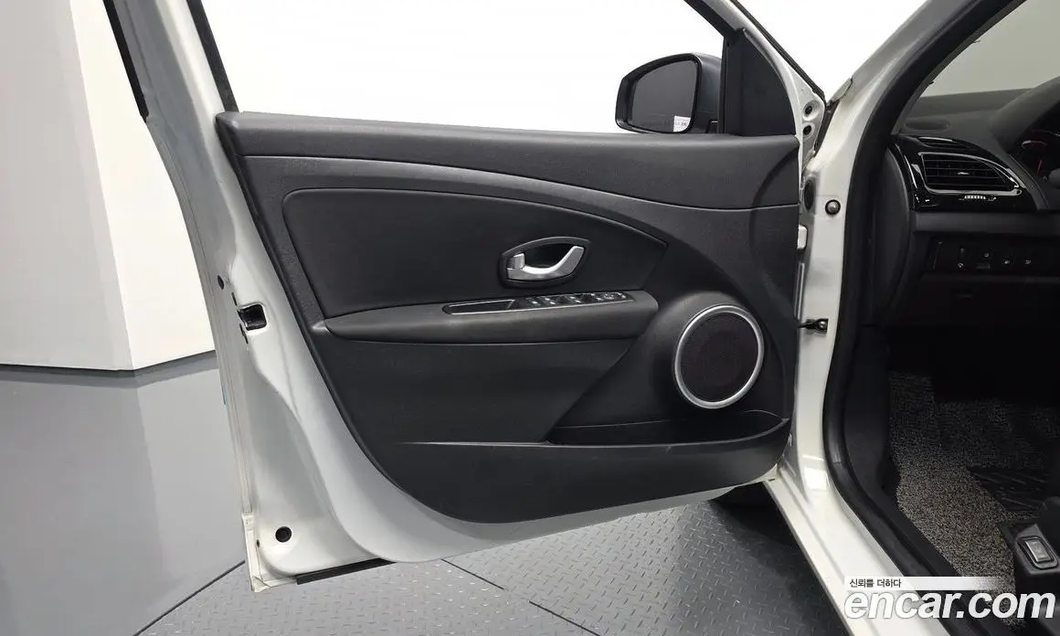 Renault (Samsung) SM3 2015 1.6 автомат (гидро), фото 14