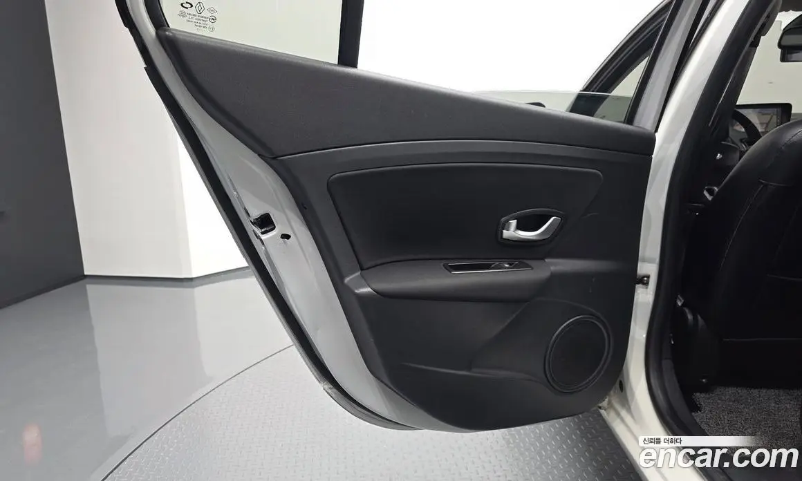 Renault (Samsung) SM3 2015 1.6 автомат (гидро), фото 15