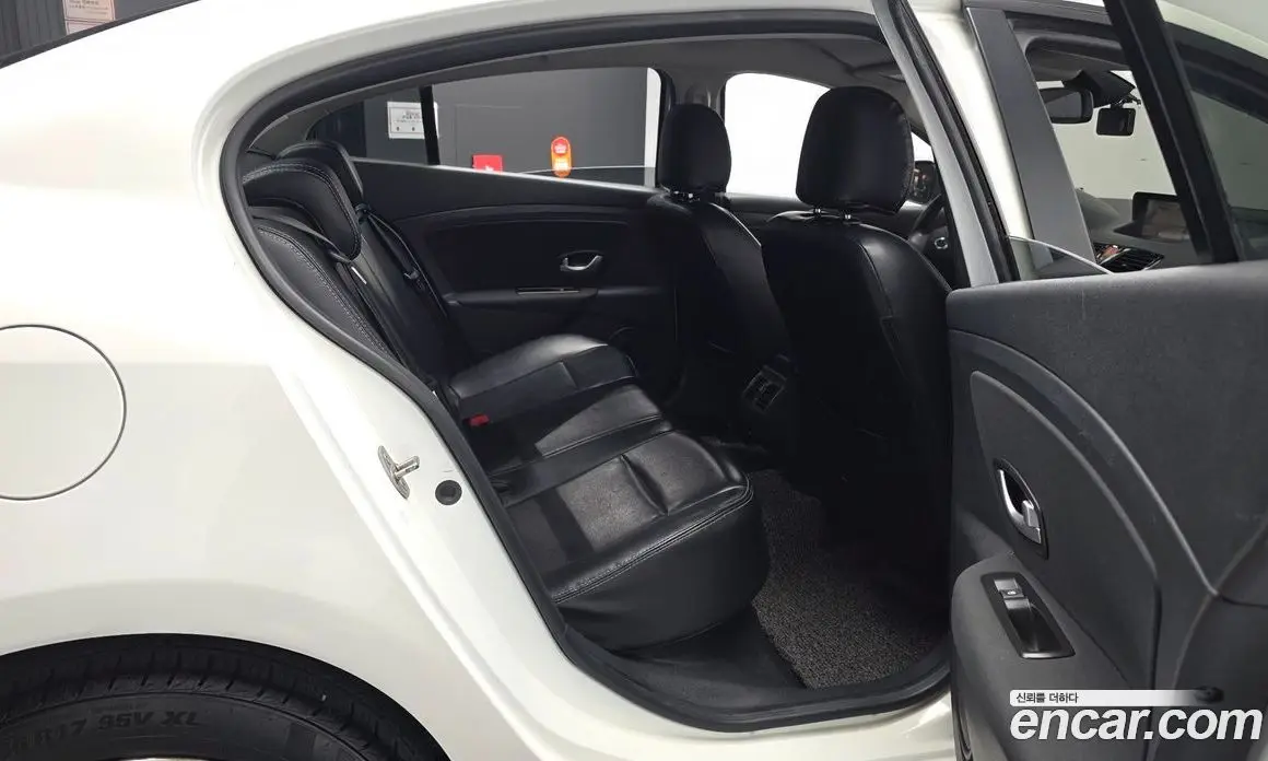 Renault (Samsung) SM3 2015 1.6 автомат (гидро), фото 17