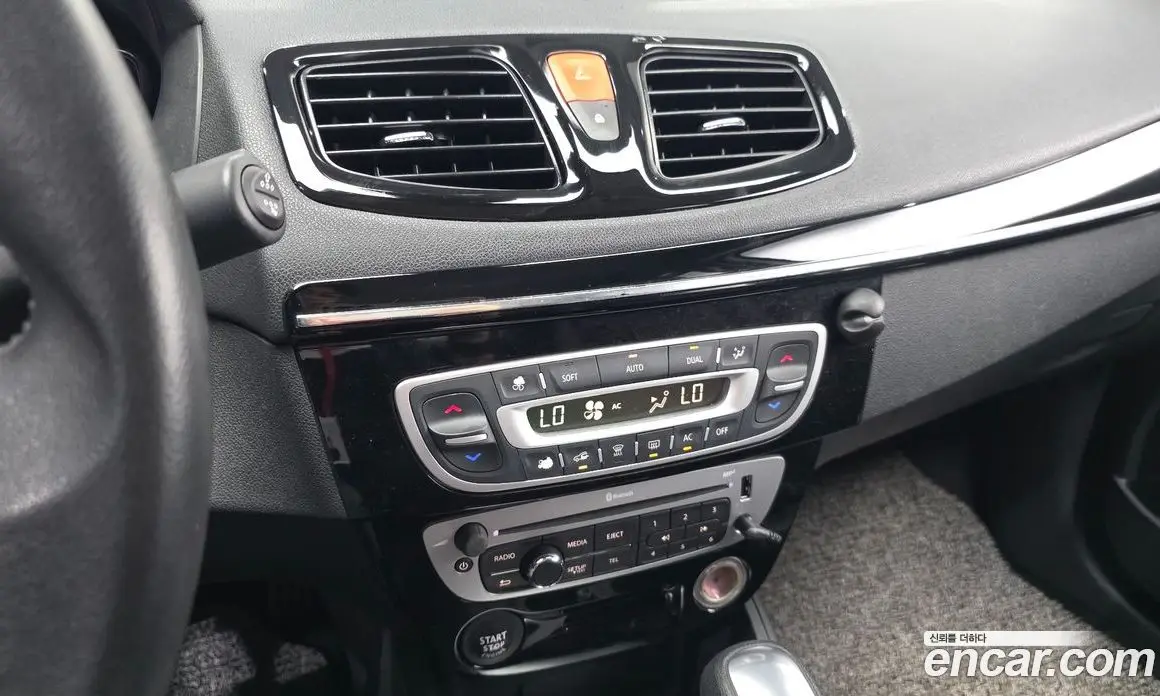 Renault (Samsung) SM3 2015 1.6 автомат (гидро), фото 24