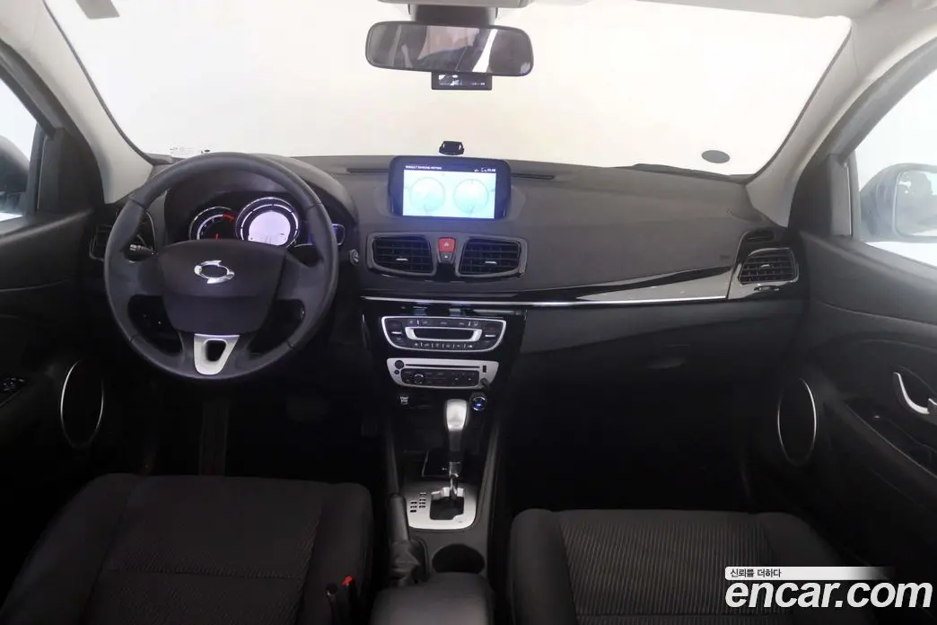 Renault (Samsung) SM3 2016 1.6 автомат (гидро), фото 2 Renault (Samsung) SM3 2016 1.6 автомат (гидро), фото 2