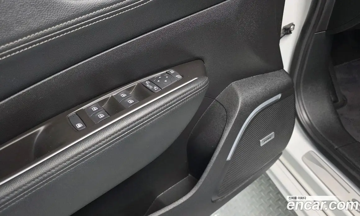 Renault (Samsung) SM6 2016 2.0 автомат (гидро), фото 37