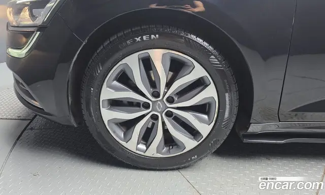 Renault (Samsung) SM6 2017 2.0 автомат (гидро), миниатюра 5