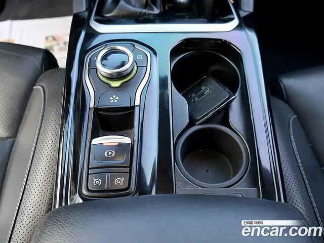 Renault (Samsung) SM6 2018 2.0 автомат (гидро), миниатюра 11