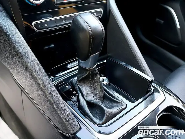 Renault (Samsung) SM6 2018 2.0 автомат (гидро), миниатюра 9