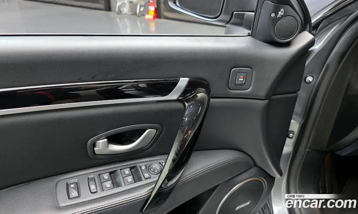 Renault (Samsung) SM7 2017 3.5 автомат (гидро), фото 14