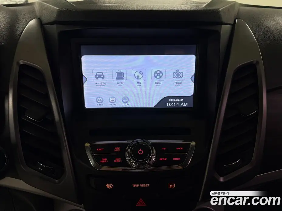 SsangYong Korando 2015 2.0 автомат (гидро), фото 12