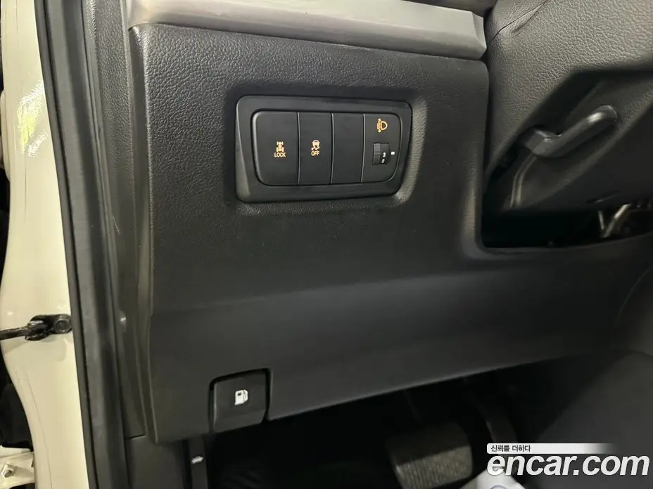 SsangYong Korando 2015 2.0 автомат (гидро), фото 15