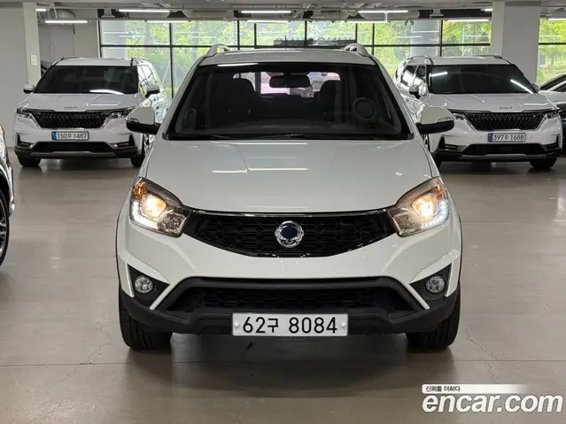 SsangYong Korando 2015 2.0 автомат (гидро), миниатюра 3
