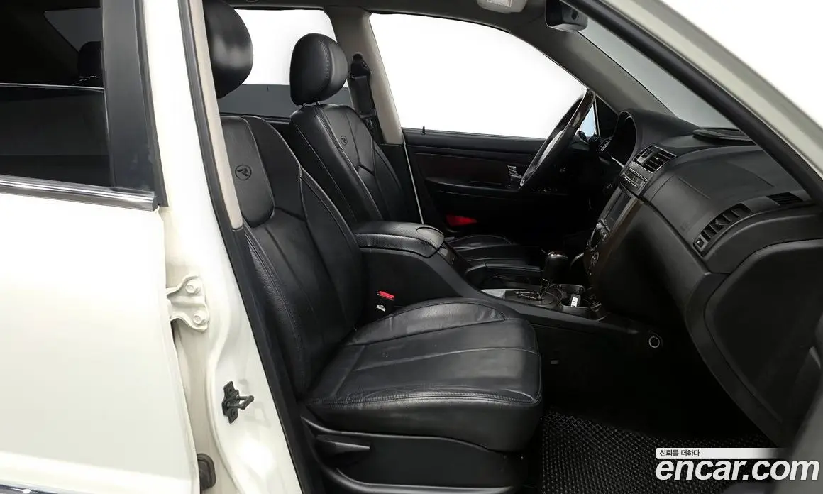 SsangYong Rexton 2013 2.0 автомат (гидро), фото 16