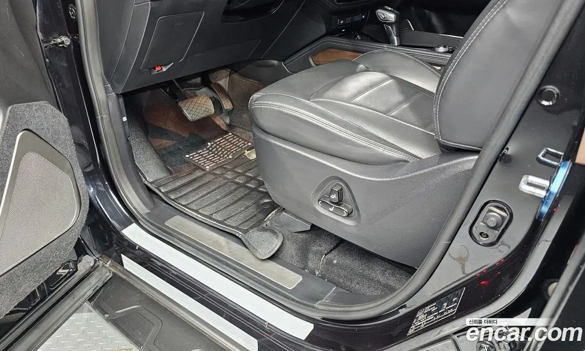 SsangYong Rexton 2018 2.2 автомат (гидро), фото 24