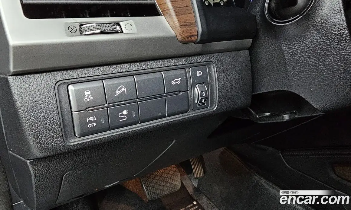 SsangYong Rexton 2018 2.2 автомат (гидро), фото 28