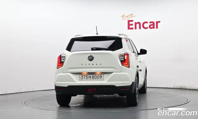 SsangYong TIBOLI 2022 1.5 автомат (гидро), миниатюра 4