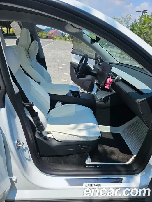 Tesla Model Y 2025 автомат (гидро), фото 13 Tesla Model Y 2025 автомат (гидро), фото 13