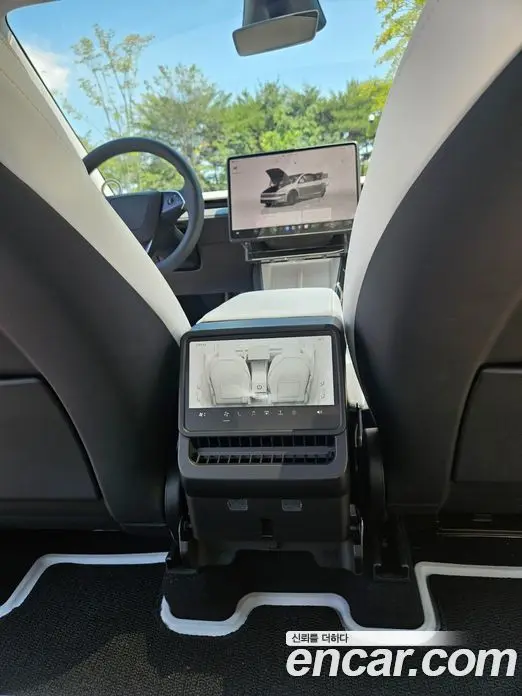Tesla Model Y 2025 автомат (гидро), фото 15 Tesla Model Y 2025 автомат (гидро), фото 15