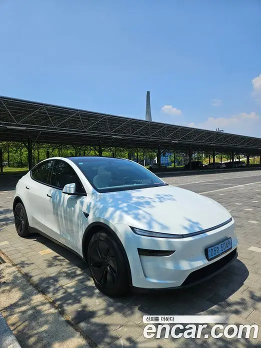 Tesla Model Y 2025 автомат (гидро), фото 8 Tesla Model Y 2025 автомат (гидро), фото 8