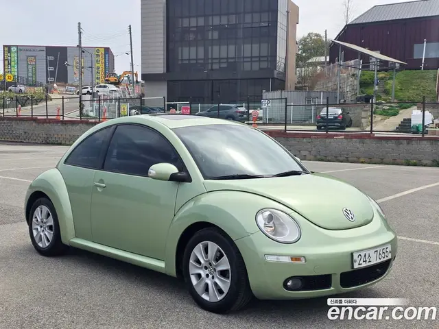 Volkswagen Beatle 2008 2.0 автомат (гидро), миниатюра 3