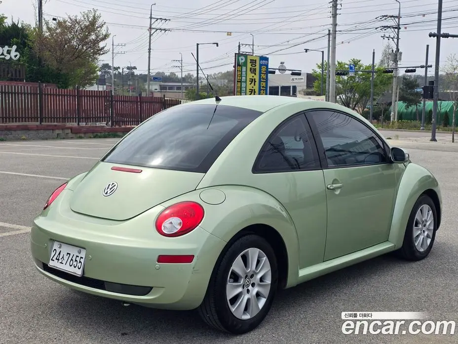 Volkswagen Beatle 2008 2.0 автомат (гидро), фото 4